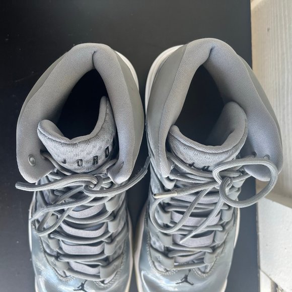 Jordan Men's Aura Cool Grey Shoes Sneakers Size 9.5 Style AQ9084-010 - Picture 12 of 14